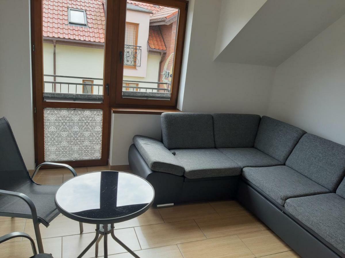 Apartament Piotr 莱鲍 外观 照片